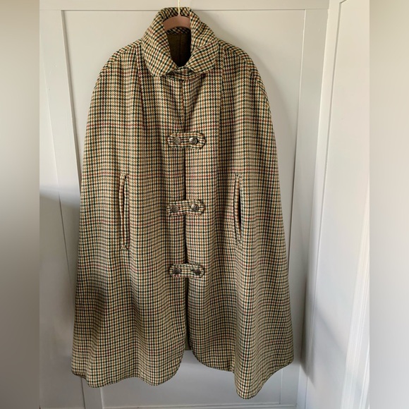 Jackets & Blazers - BEAUTIFUL HANDMADE VINTAGE INSPIRED WOMENS PLAID WOOL CAPE, ONE SIZE